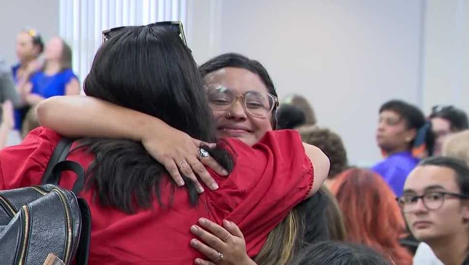 WESH: Brevard County community rallies for dismissed teacher